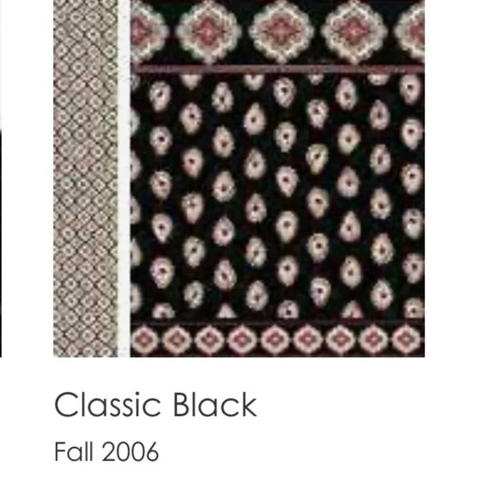Vintage VERA BRADLEY Classic Black 2006 Little Betsey Red White Floral Zipper - Picture 14 of 14
